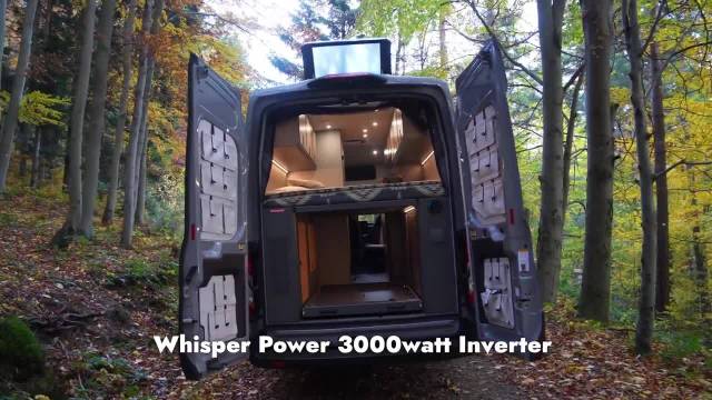 能携带四辆自行车和雪具的终极户外载具Van，除了供电弱了点，好像没啥缺点了