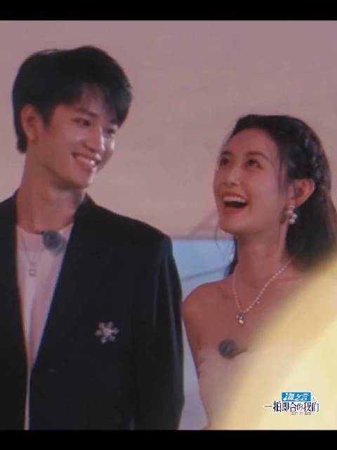 蒋依依同台TF家族三代成员