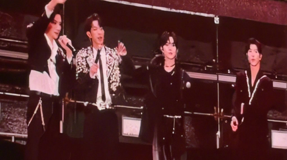 Desire4黄星邱鼎杰李沛恩江衡南京江湾音乐节全程