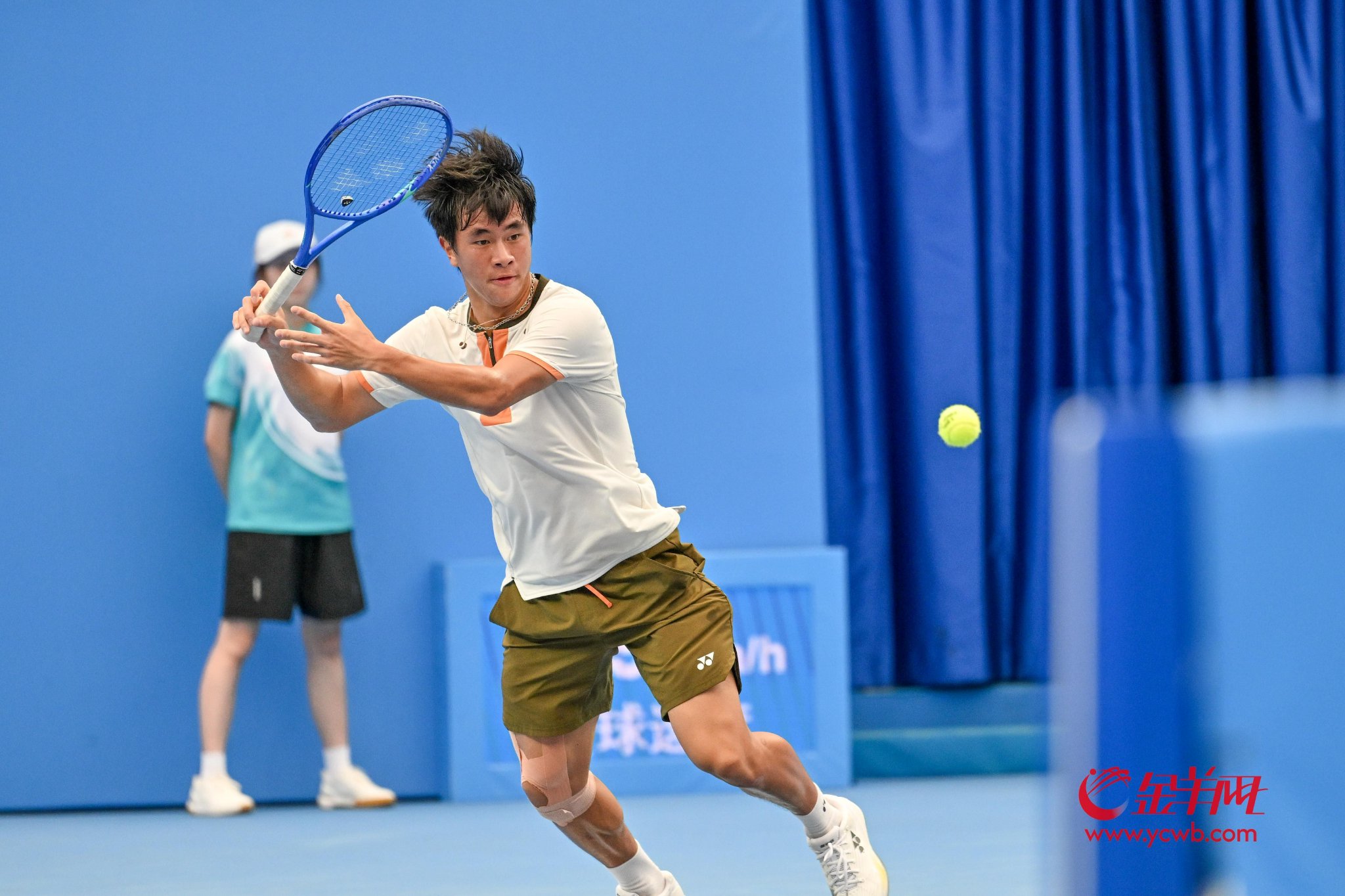 闯入十五运会网球女单16强，王欣瑜：为广东而战是荣耀更是义务