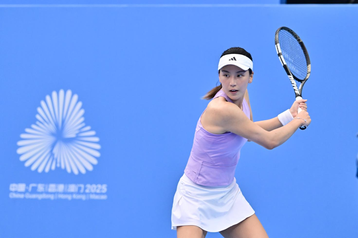 【视频】王欣瑜网球首战顺利过关！揭秘担任开幕式火炬手经历