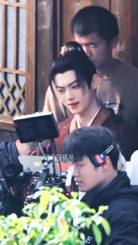 许凯《天都异闻录》妆造路透有，期待意气风发的“史无名”！