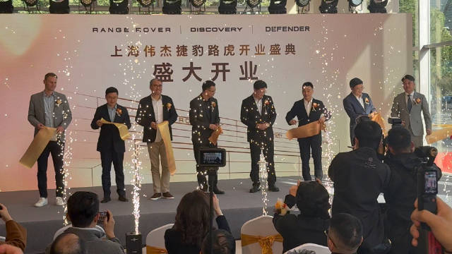 吴中路新开一家捷豹路虎店，毗邻万象城、爱琴海、韩国街等综合商业体