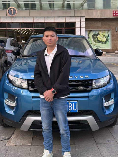 视频：你的第一台路虎揽胜极光，体验英伦豪华SUV魅力