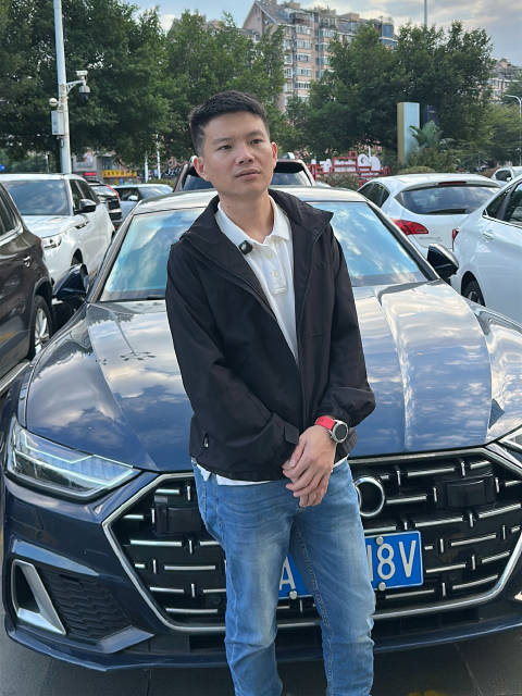 奥迪A7L C+级车 天花板和奔驰E级‌大比拼，我们怎样选择？