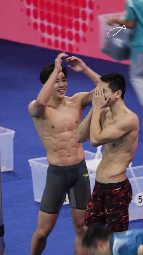 湖北队首夺全运会男子4×100混接力冠军