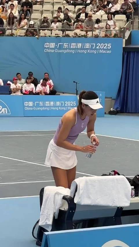 今日不早于13:00 全运会网球女单1/4决赛 王欣瑜对阵王曦雨