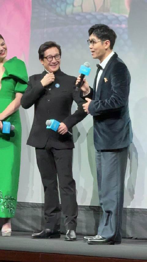 大鹏教奥斯卡影帝关继威东北话，疯狂动物城2庆典破次元壁