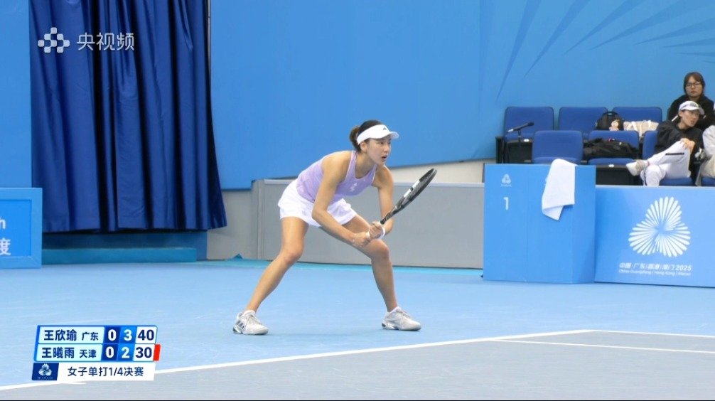 王欣瑜破发成功，4比2领先王曦雨
