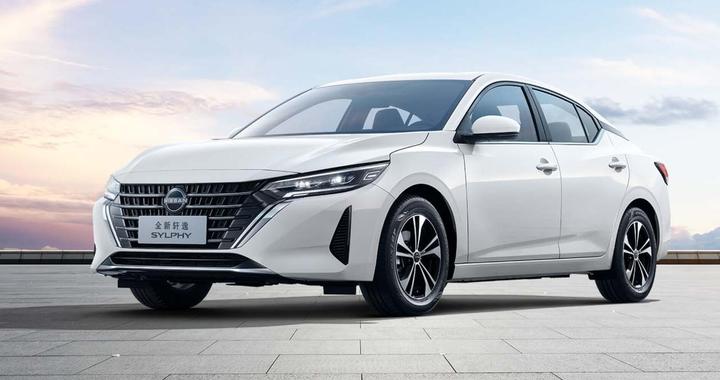 燃油轿车卖不动？ 10月销量榜单出炉 14款销量过万 凯美瑞第四