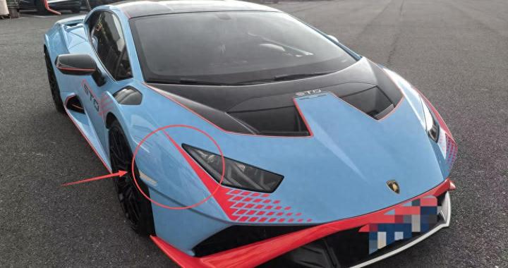 一男子酒后恶意踢踹路边兰博基尼，涉嫌寻衅滋事被刑事拘留