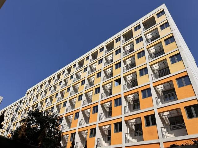 改造后的漕溪三村。澎湃新闻记者李佳蔚 图