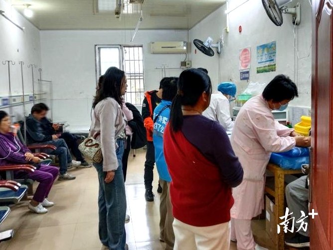 连州为300名优秀企业工会职工送上“健康大礼”