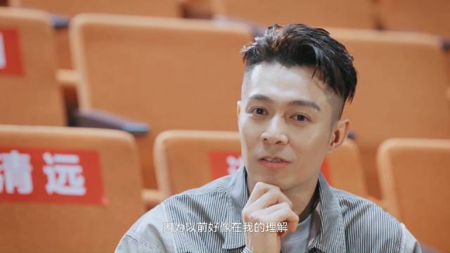 周柏豪谈艺人时代变迁,分享与隐私间寻平衡
