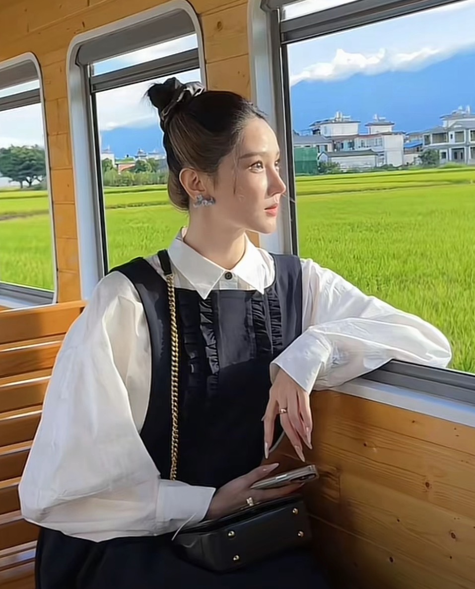 这居然是陈小纭？美女好好的脸不要乱整啊，以前多好看呐！