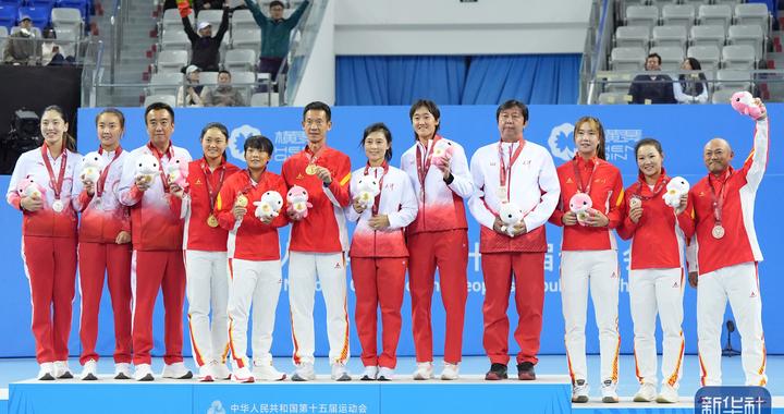 全运会｜王雅繁/蒋欣玗夺得网球女双冠军