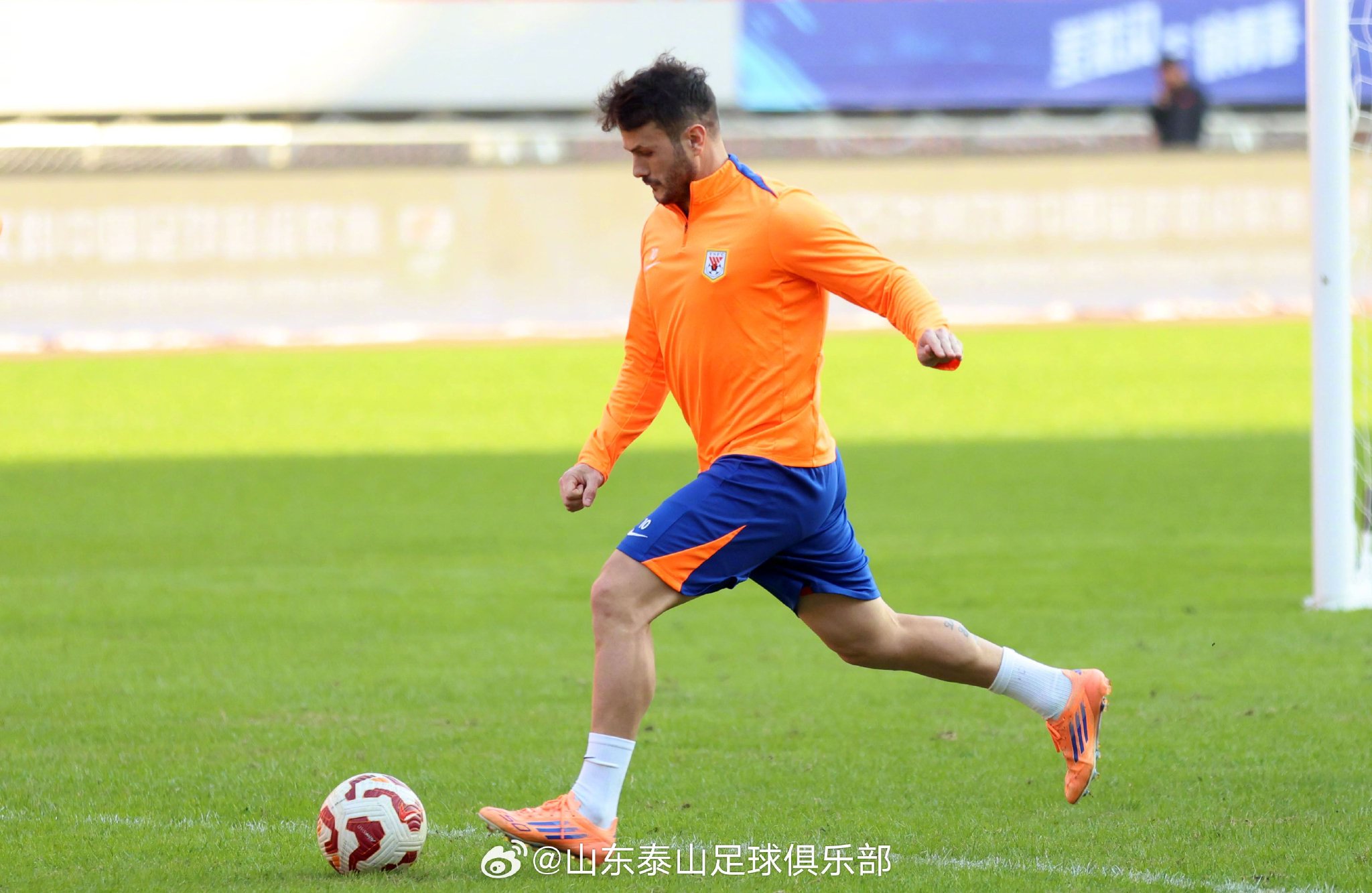 山东泰山队武汉备战中超收官战