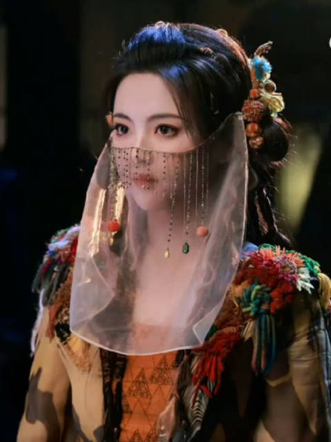 因杨超越圆脸娇憨更贴将门毒后角色