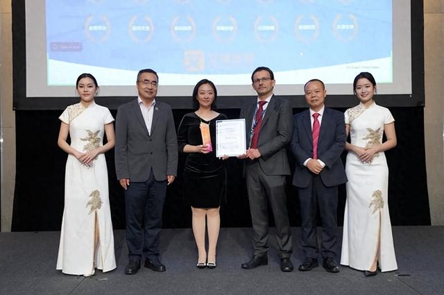 (活动现场图片)