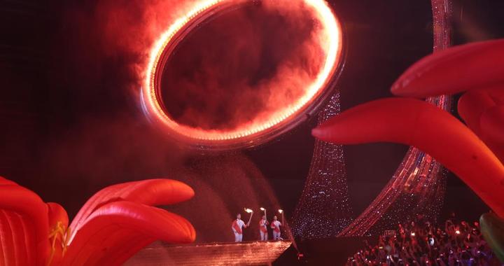 追光丨超越传奇！致敬那些纪录诞生的瞬间！