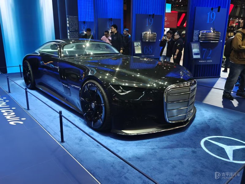 2025广州车展：奔驰Vision Iconic概念车 纯电GLC SUV设计语言