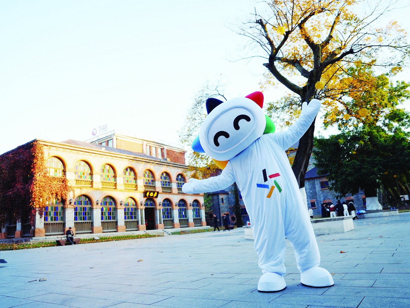 奥运冠军张常宁、王赐月齐聚镇江西津渡