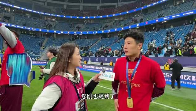 武磊：三连冠非常不容易 我会尽快恢复和大家球场见！