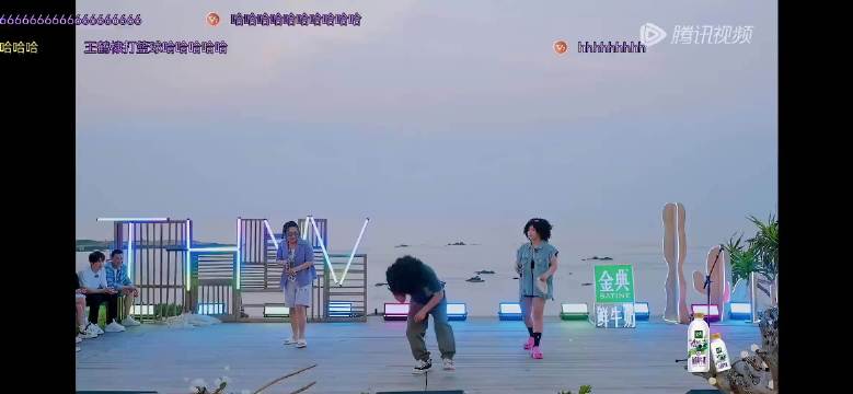 胜子 你在干嘛 你要笑死我是吗 胜子歌舞双废 哈哈哈哈哈哈 徐志胜ll