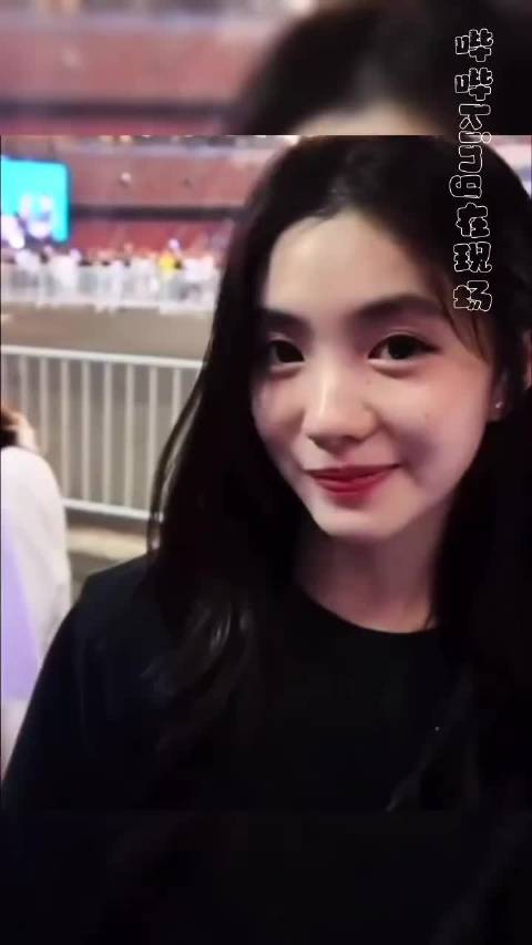 给我们浩存忙鼠了‖刘浩存 ‖百万超跑驾控深蓝L06