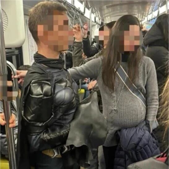 意大利科学家发现，蝙蝠侠出现，好心人就会变多？！