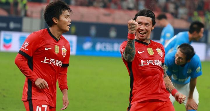 张琳芃豪夺11冠！创中超夺冠纪录，7连冠+3连冠，武磊“躺冠”