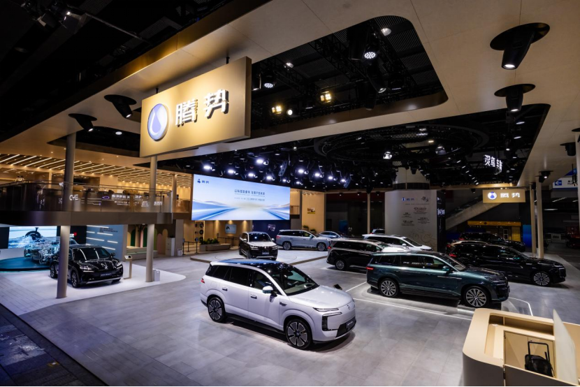 TVB花旦黄翠如现身腾势展台 腾势汽车携全系车型亮相广州车展