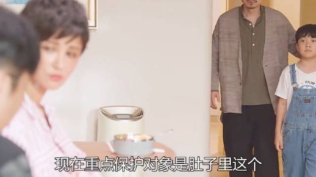 还怪阿姨？你当妈妈如果合格的话孩子会那么依赖阿姨吗？