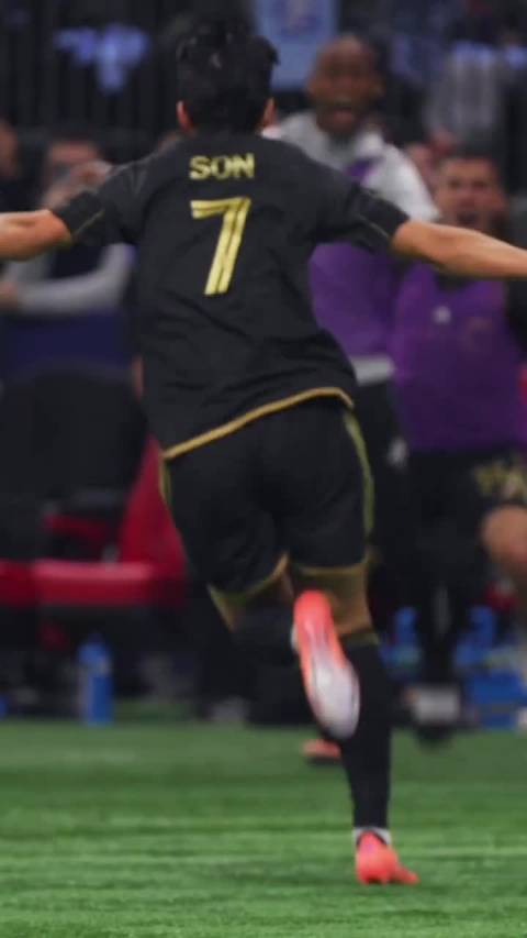 孙兴慜在第95分钟的任意球绝平！ 可惜球队在点球大战运气不佳惜败