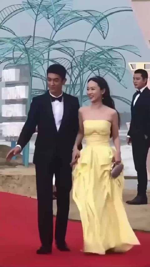 霍思燕出身教师家庭与杜江育有两子