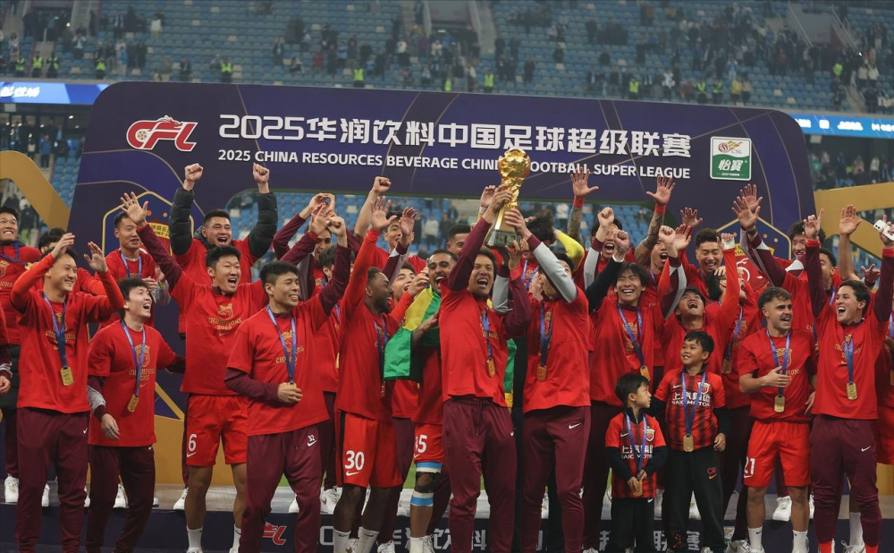 最困难的卫冕赛季，武磊报销成上港赛季转折点！穆斯卡特封神赛季