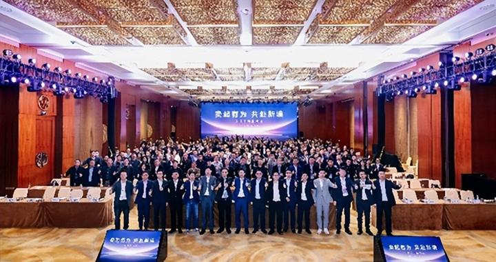 全国经销商汇聚松山湖，奕境成为境系列顶流旗舰最强境