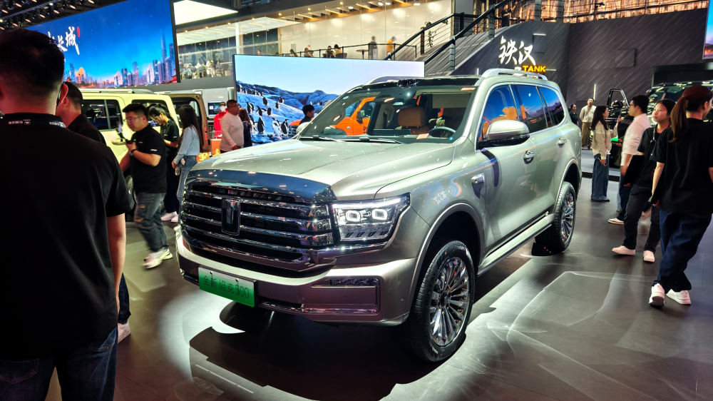 全新坦克500亮相广州车展 中式越野豪华新标杆