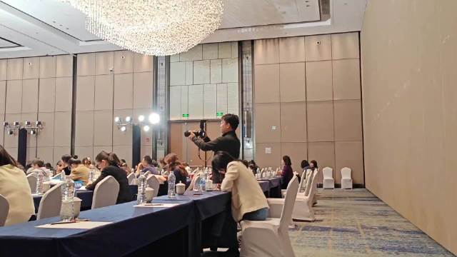 网友: 幸亏没去干狙击手