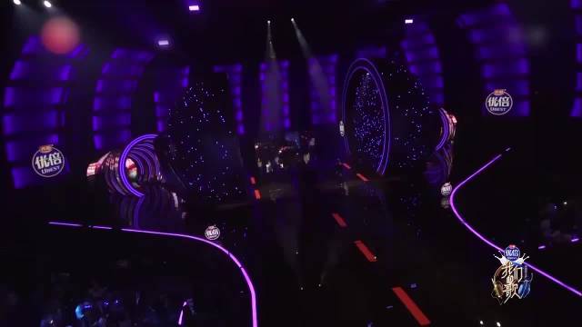 情歌王子再现经典！张信哲太一《太想爱你》温柔暴击