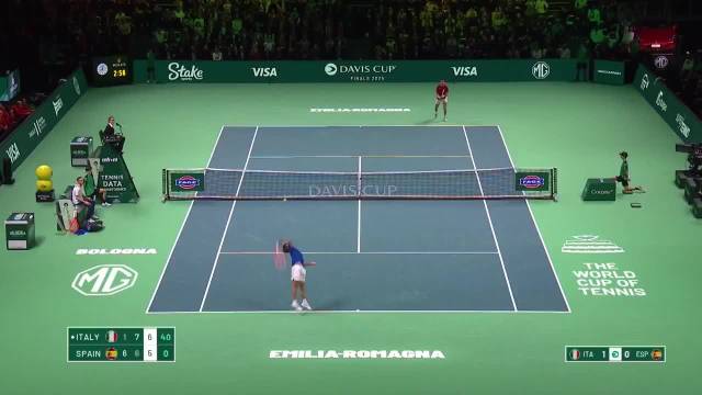 意大利队戴维斯杯三连冠创52年纪录