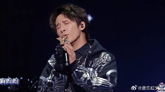 大张伟黄丽玲深情合唱，绝美和声演唱！