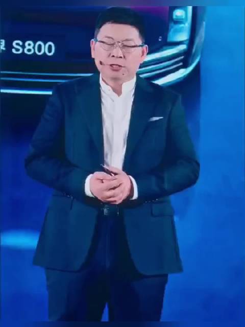 余承东宣布鸿蒙智行均价超39万，打破BBA垄断