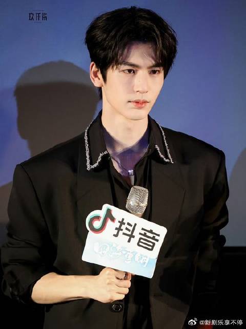 双商都高的宝宝谁会不爱呢