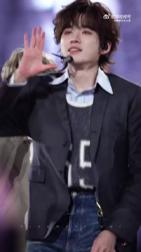 谁给宋亚轩化的眉毛啊！给我们小宋化成蜡笔小新了