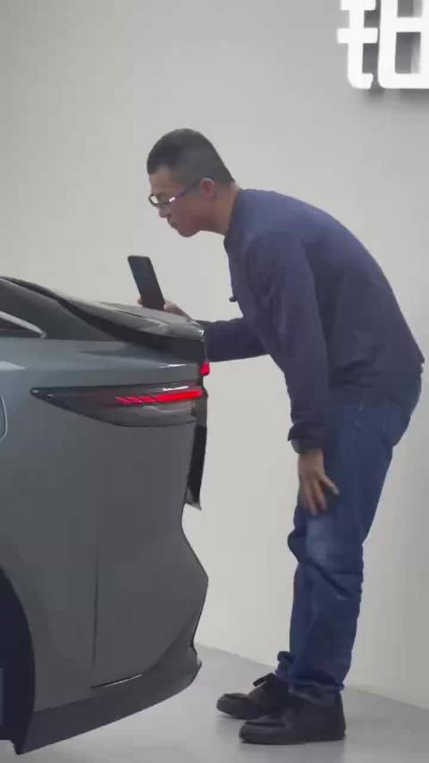 广汽丰田铂智7广州车展预售引围观