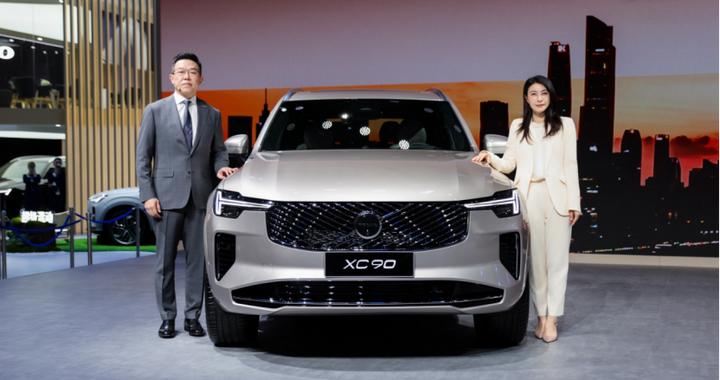 无论油电都是安全旗舰 沃尔沃汽车携手代言人郭晶晶亮相广州车展