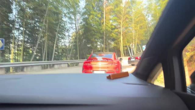 有没有发现，开小米的，基本都会玩漂移