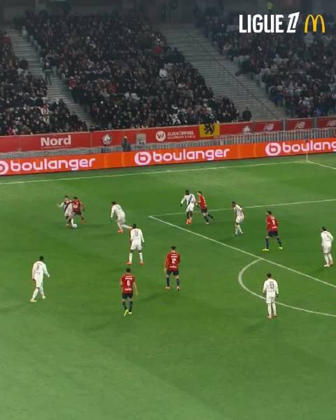 39岁吉鲁法甲梅开二度，助里尔4-2逆转巴黎FC创纪录