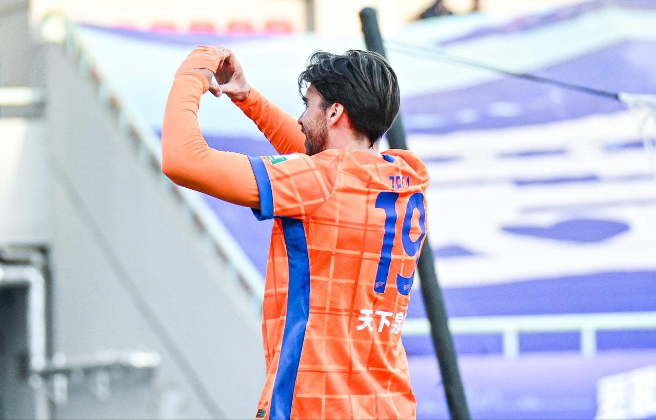 5-1！泰山队赛季收官，3人进球被吹，瓦科赛季27球，王大雷扑点